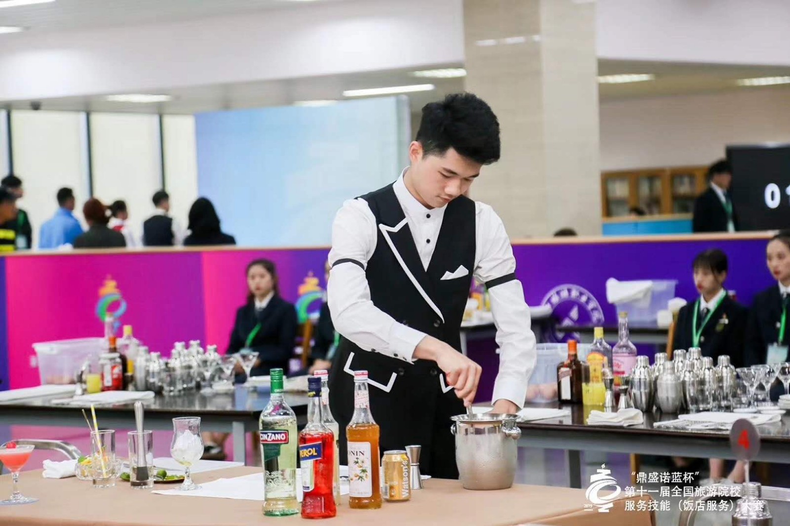 %28新媒体稿)郑州旅院喜获四个一等奖!全国(3358071)-20190519194919.jpg %28新媒体稿)郑州旅院喜获四个一等奖!全国(3358071)-20190519194919.jpg